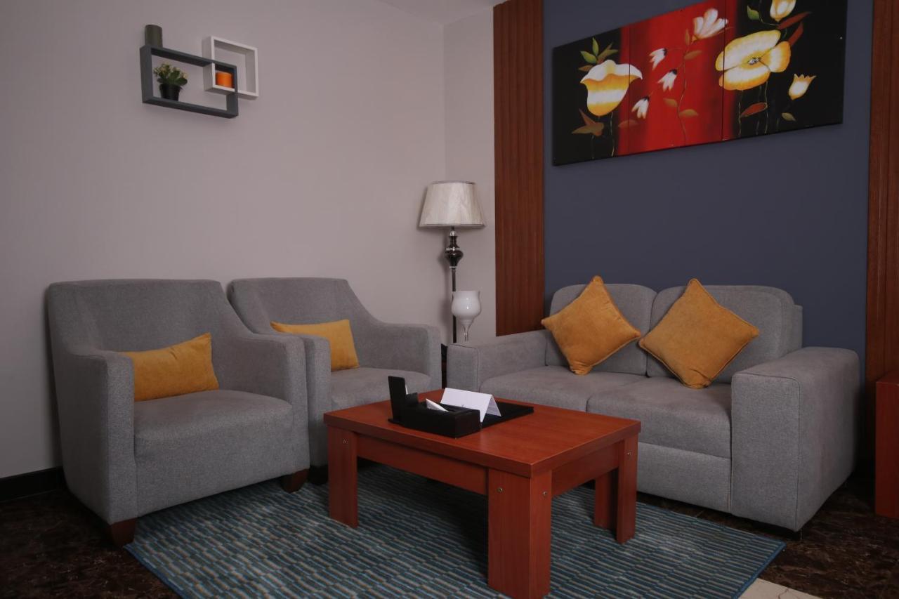 Tobal Al Zahra Hotel Apartments Dzsidda Kültér fotó