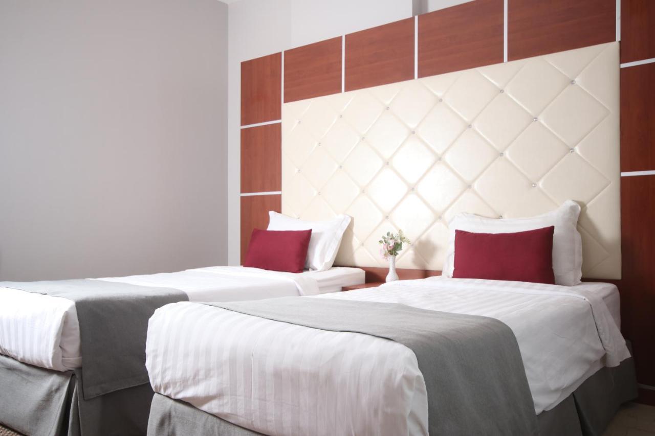Tobal Al Zahra Hotel Apartments Dzsidda Kültér fotó