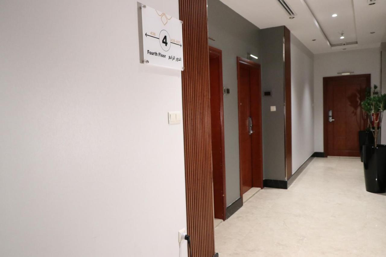 Tobal Al Zahra Hotel Apartments Dzsidda Kültér fotó