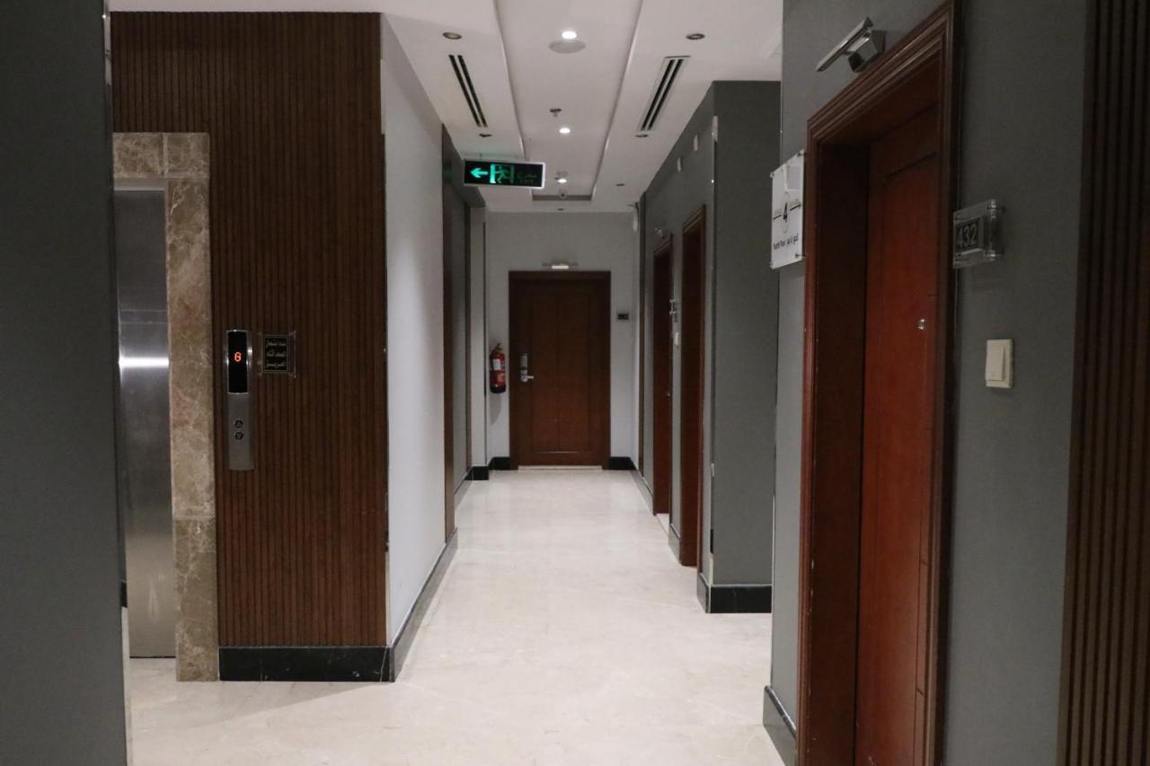 Tobal Al Zahra Hotel Apartments Dzsidda Kültér fotó